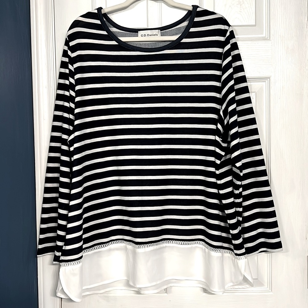 CD Daniels Navy Blue Striped Tunic- Size 3X